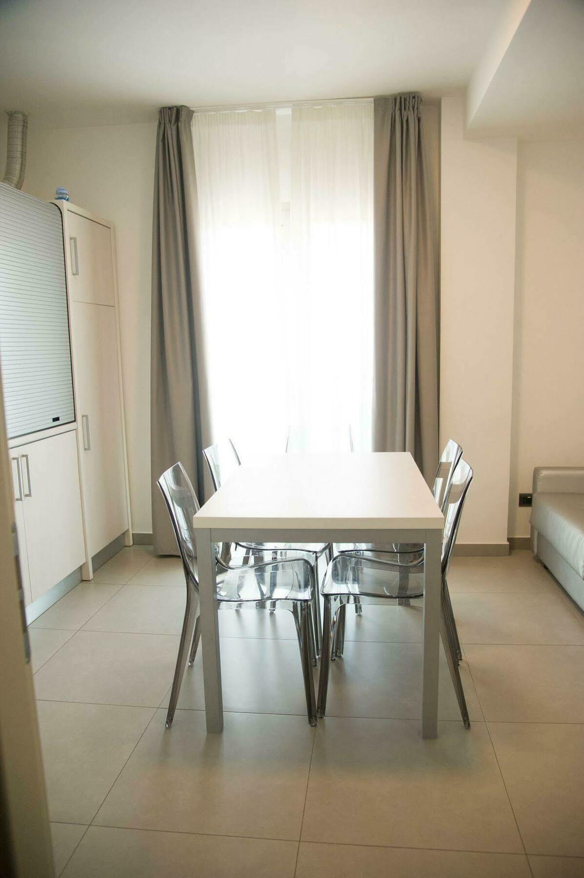 Albachiara Apart-hotel